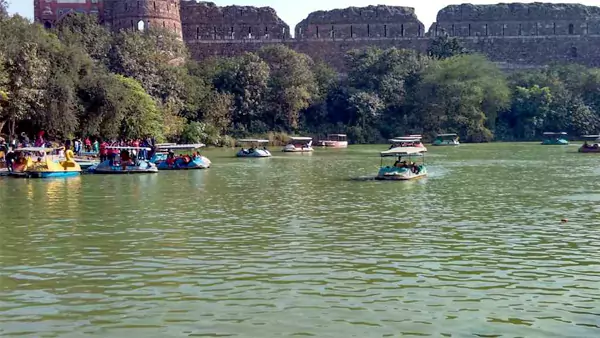 Boating in the Lake