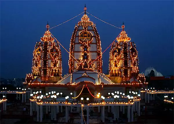 ISKCON temple Kalkaji at night