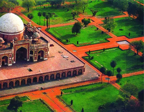 Charbagh-Humayun-Tomb