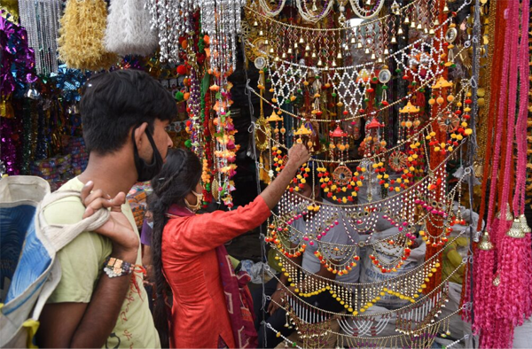 Sadar Bazar market closing days