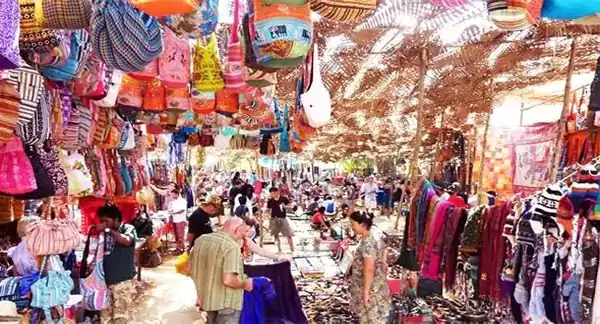 Delhi Kapda Bazaar