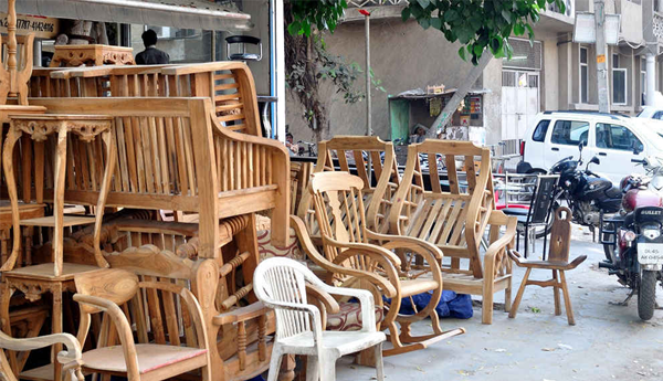 Kirti Nagar Furniture Market