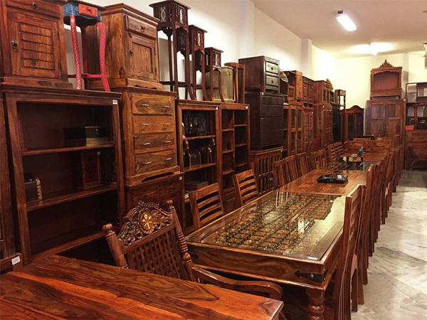 Tilak Nagar Furniture Market