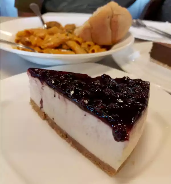 Blueberry Cheescake at Big chill