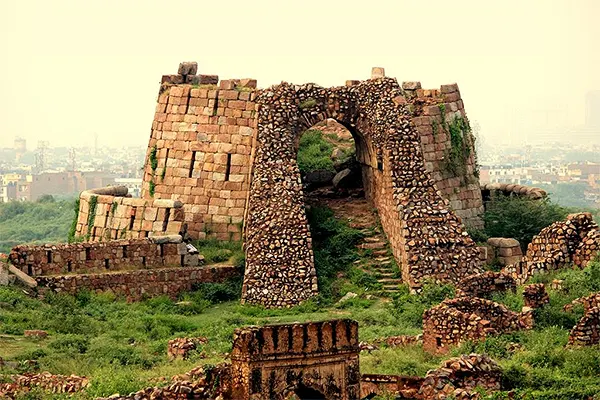 Tughlaqabad-Fort-Architecture