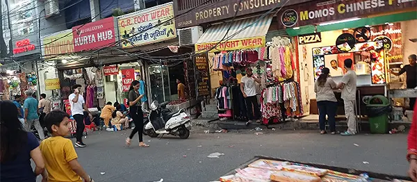 Rani Bagh Market