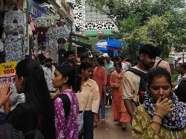 Sarojini market