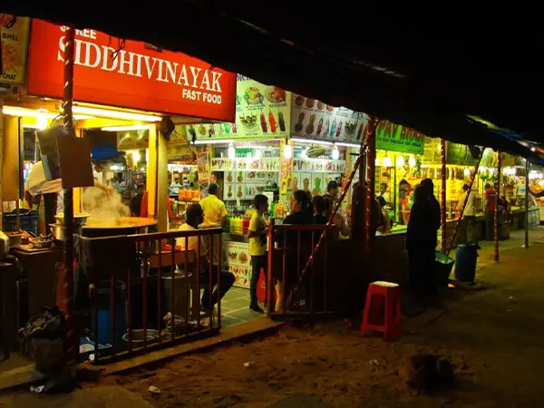 Street food at Juhu Chowpatty